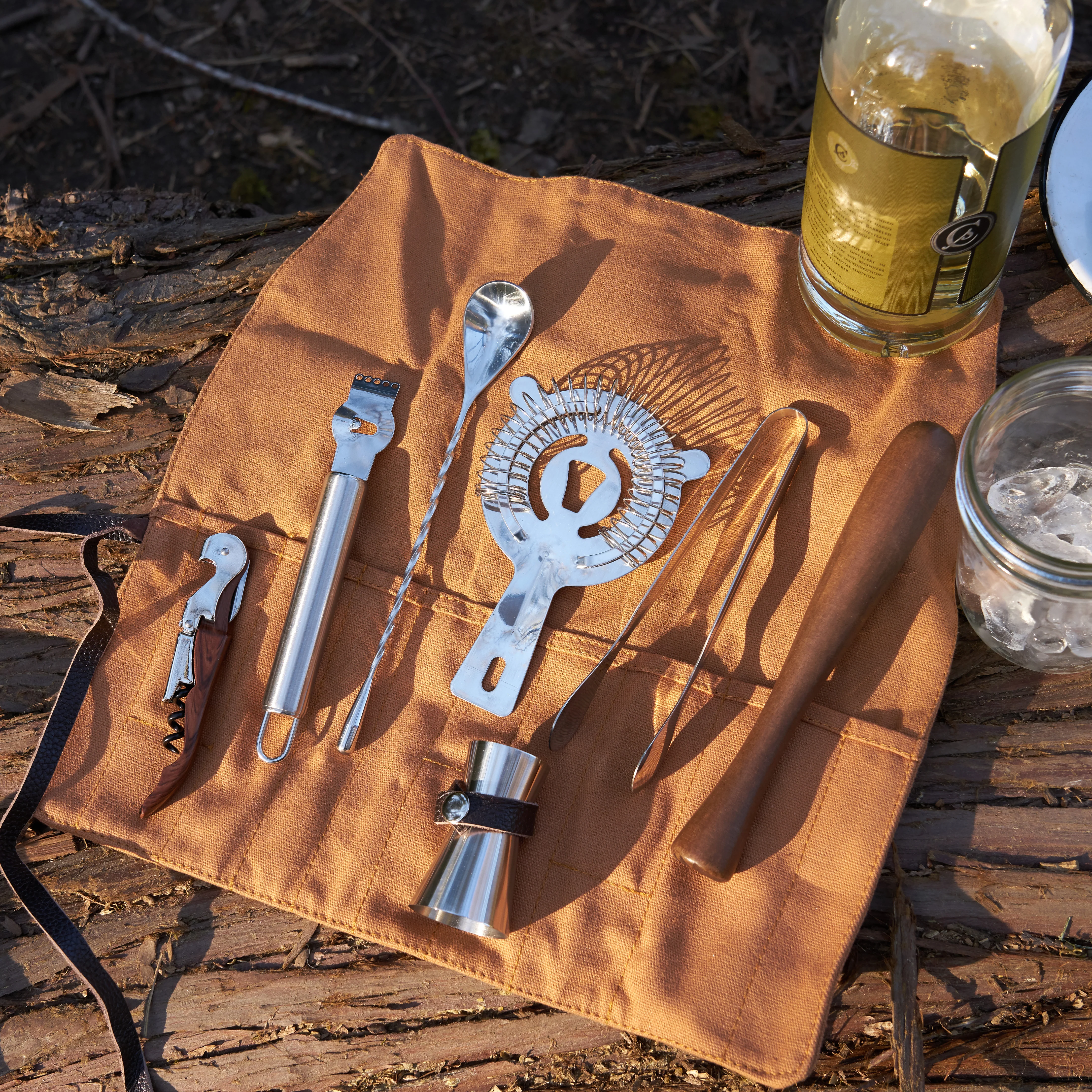 7-Piece Travel Cocktail Kit - Image 5