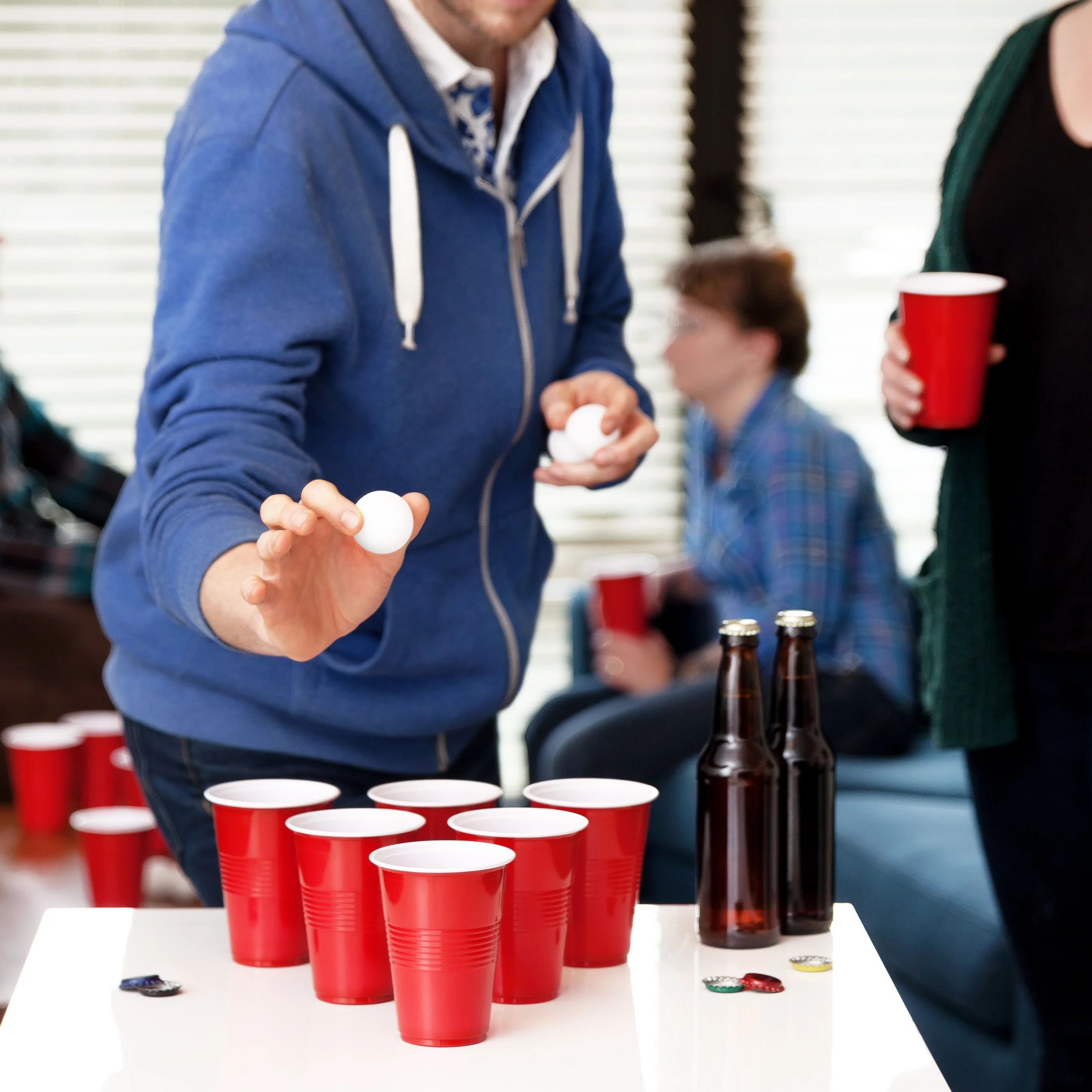 Party Beer Pong Kit, Hang Set - Image 4